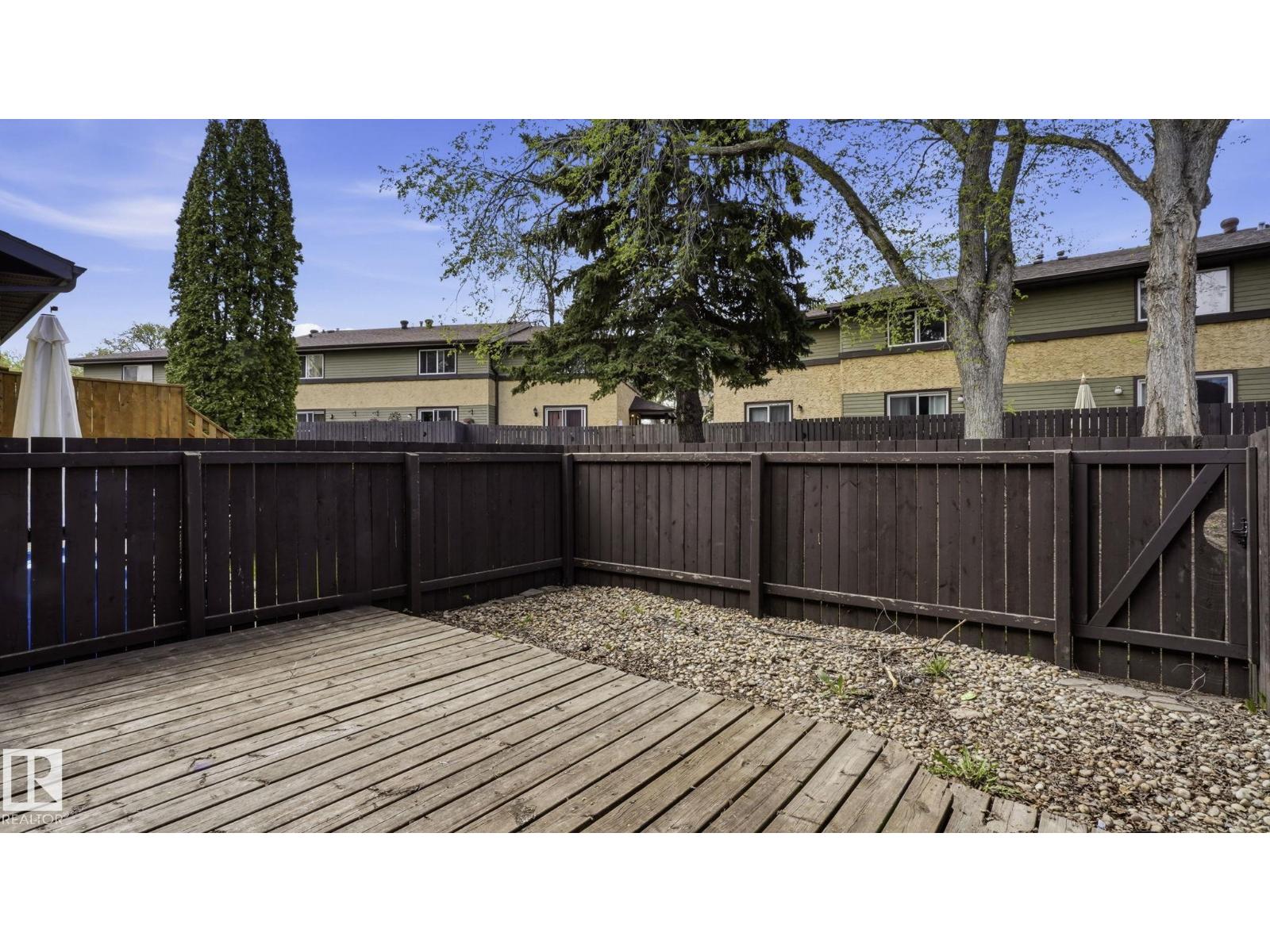 210 WOODBRIDGE WY - 29