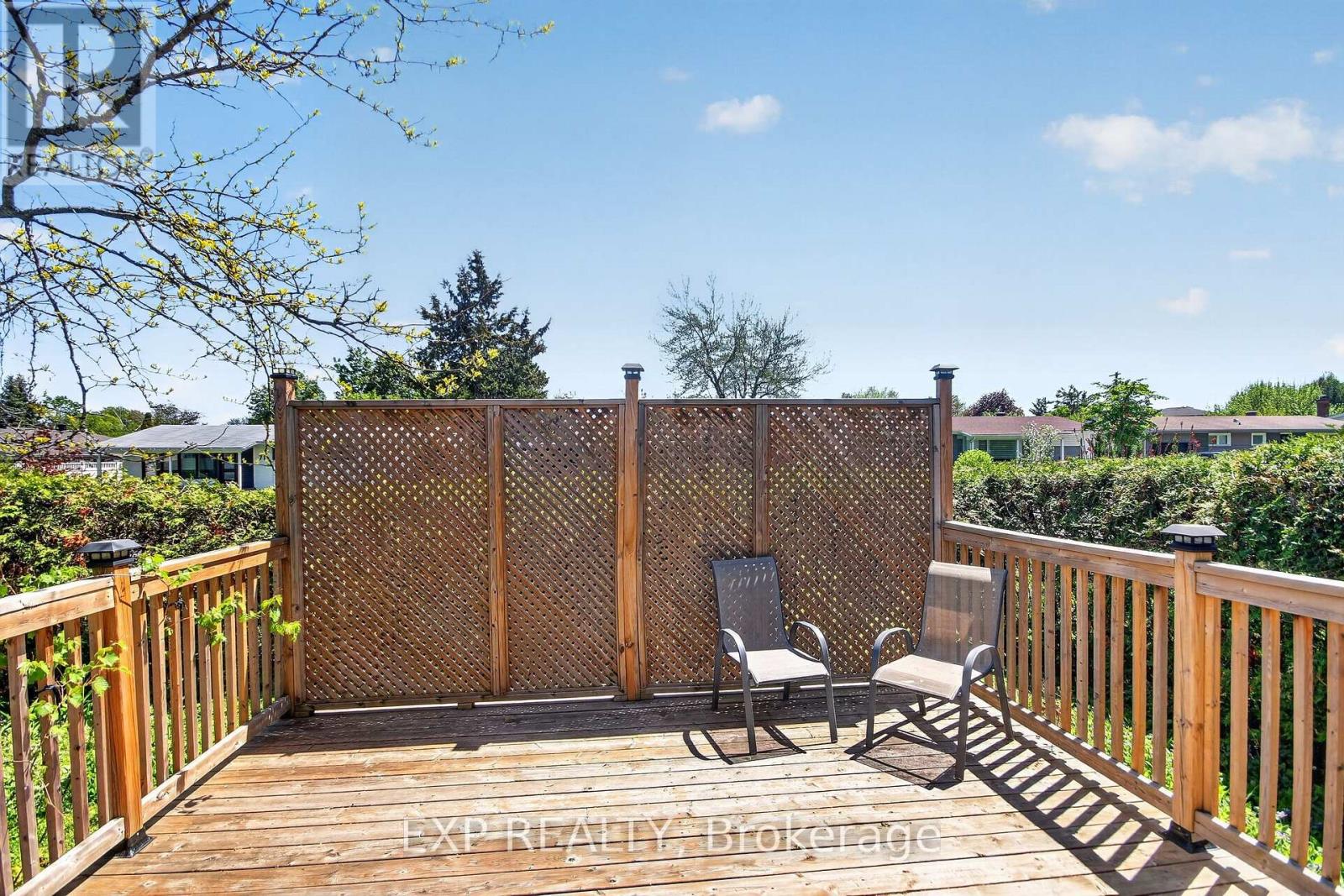 31 BARLYN AVENUE - 15
