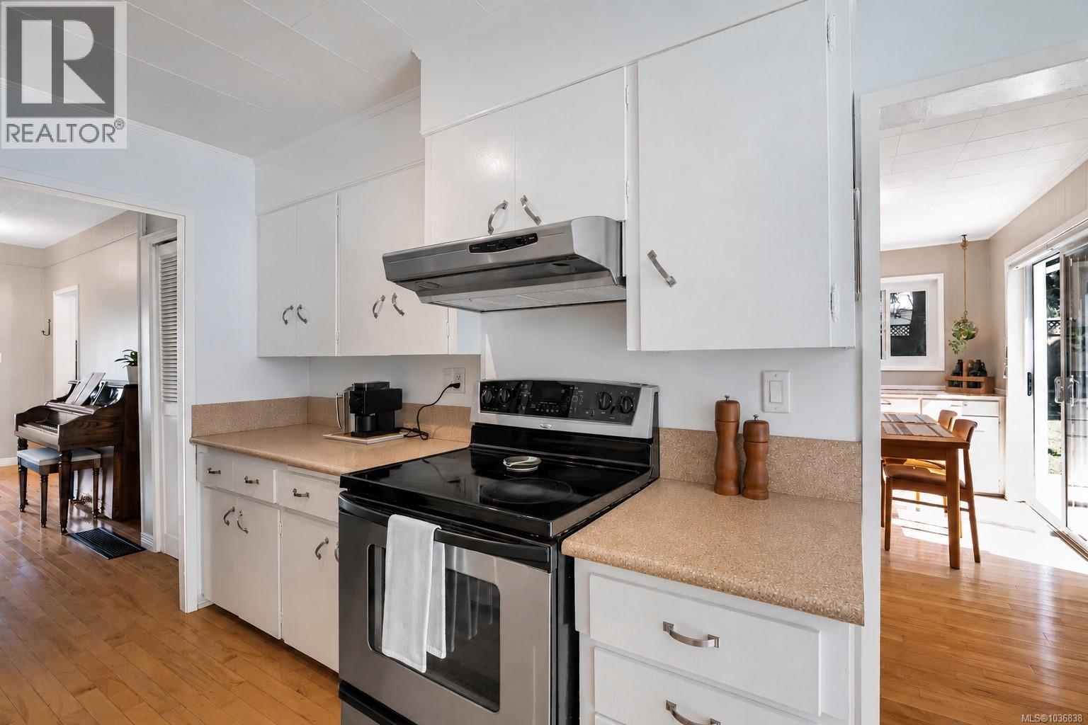 1733 Feltham Rd - 15