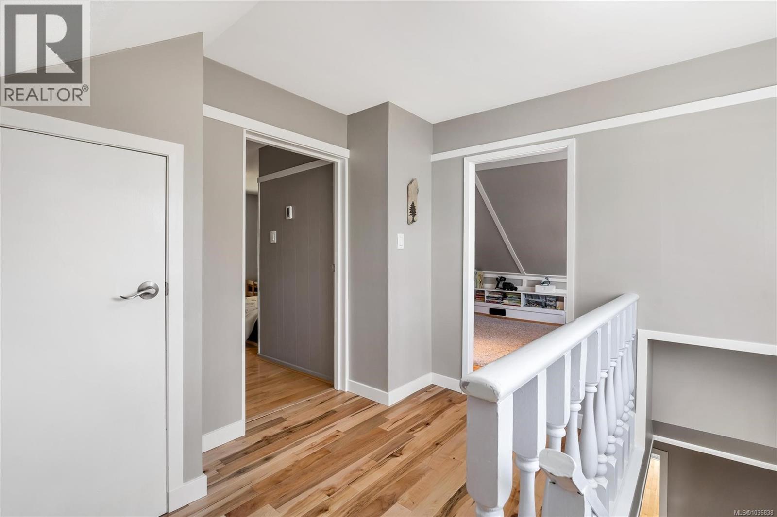 1733 Feltham Rd - 32