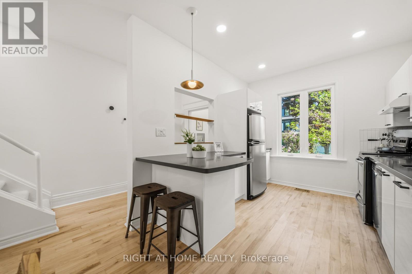 304 RIVERDALE AVENUE - 15