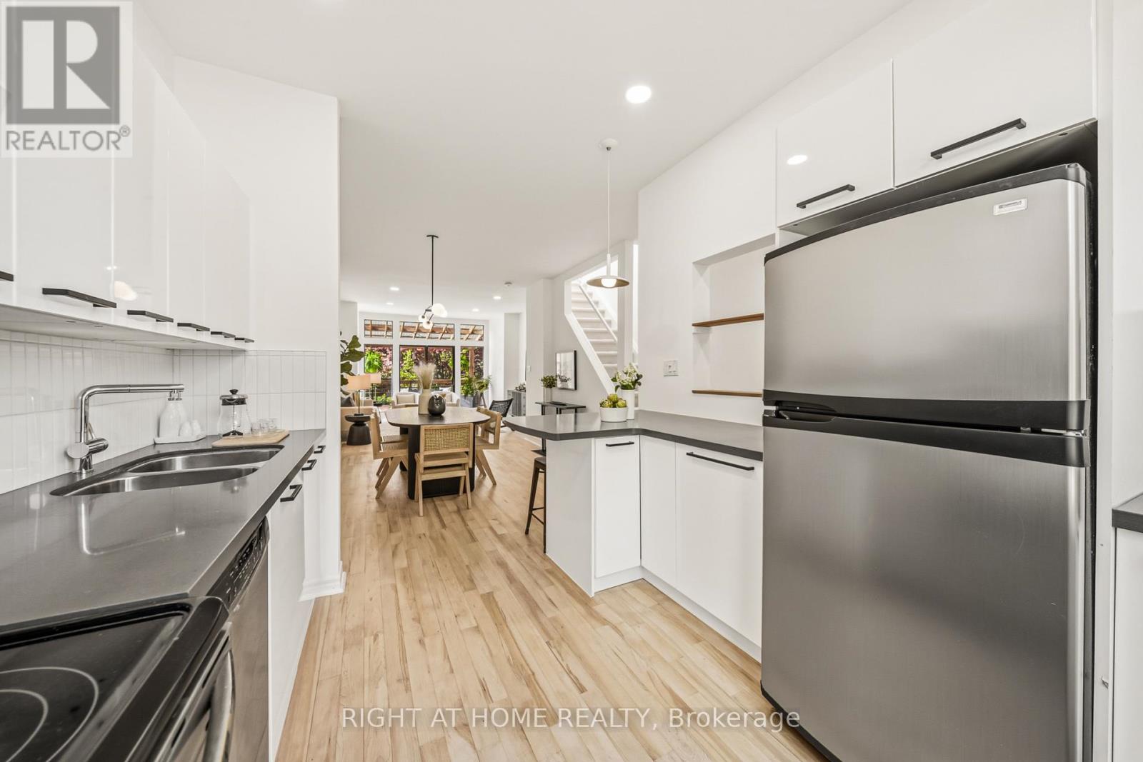 304 RIVERDALE AVENUE - 18