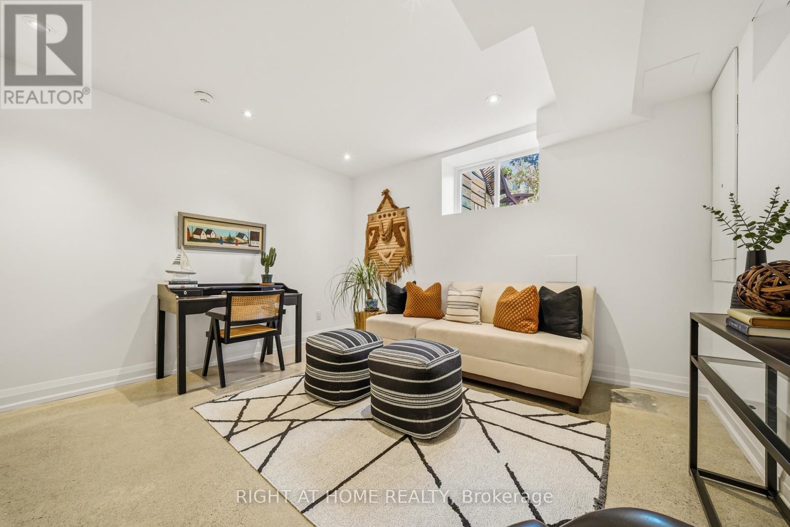304 RIVERDALE AVENUE - 31
