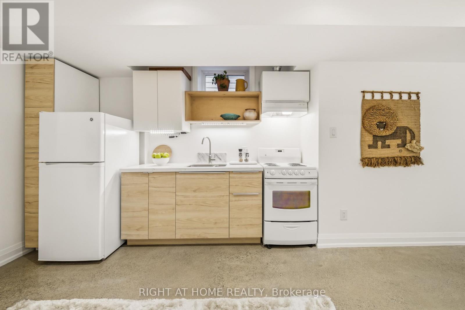 304 RIVERDALE AVENUE - 37