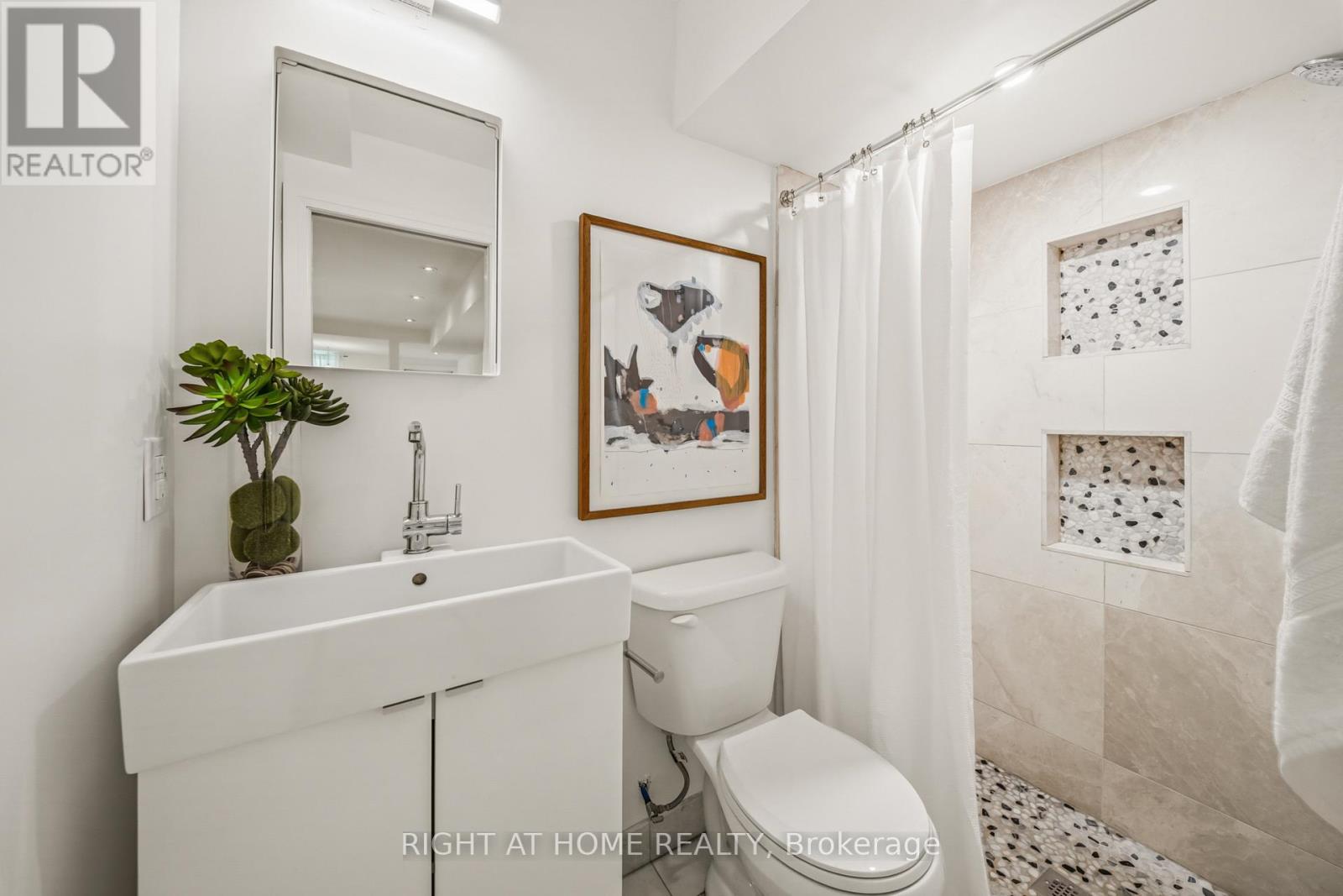 304 RIVERDALE AVENUE - 42