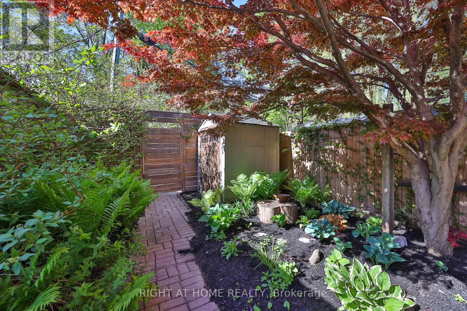 304 RIVERDALE AVENUE - 47