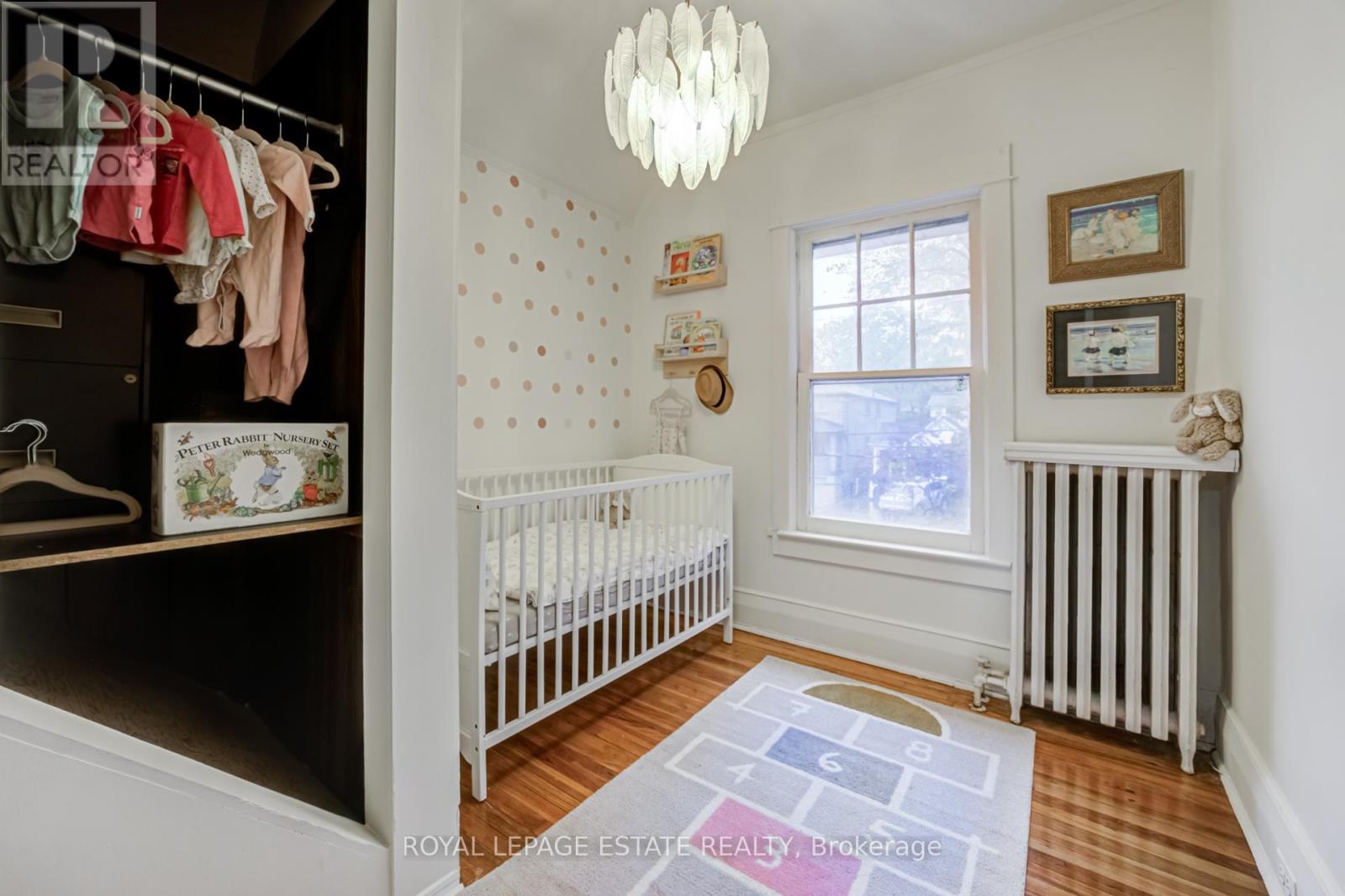 38 QUEENSBURY AVENUE - 19
