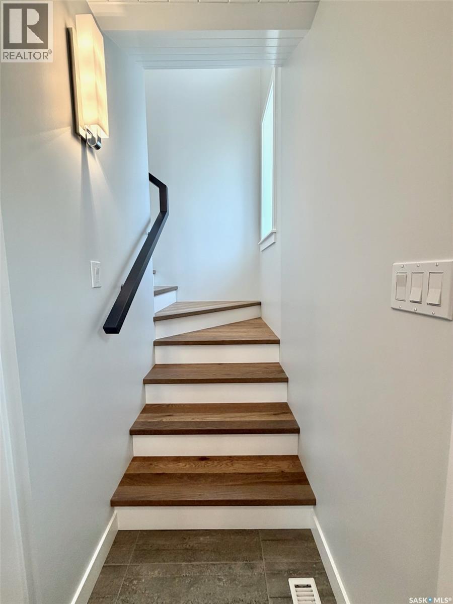 607 K AVENUE S - 11