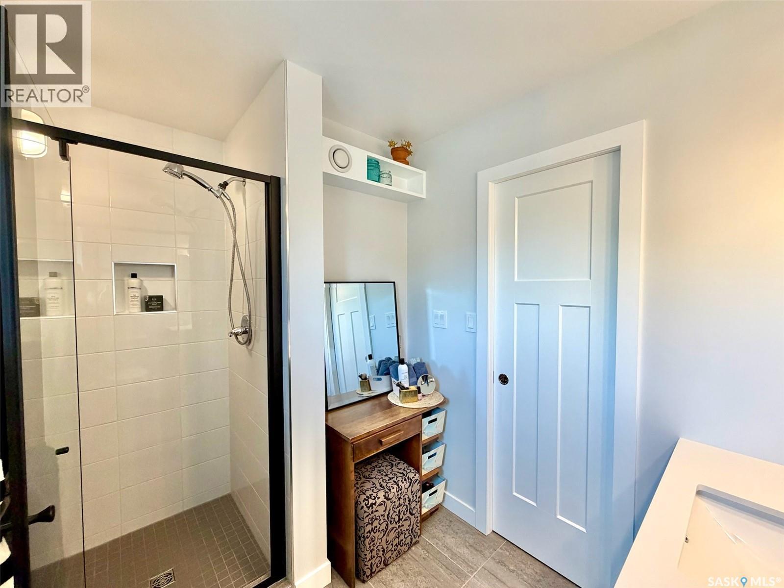 607 K AVENUE S - 24