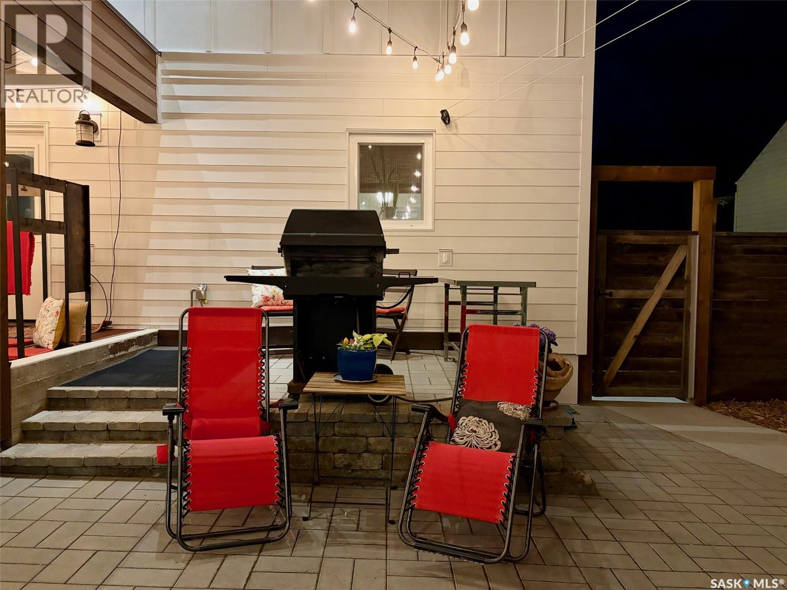 607 K AVENUE S - 48