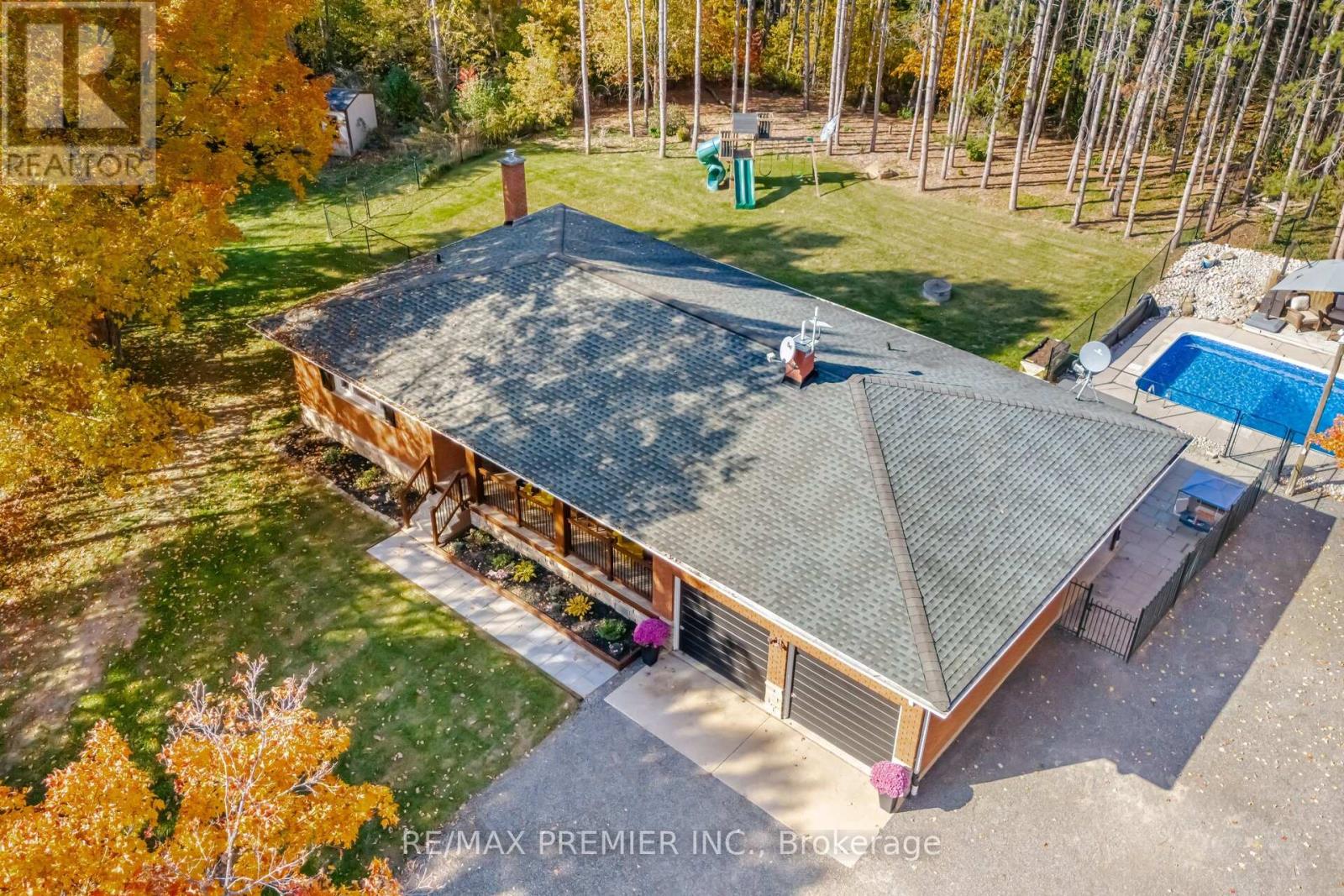 4904 10TH SIDE ROAD - Image 3