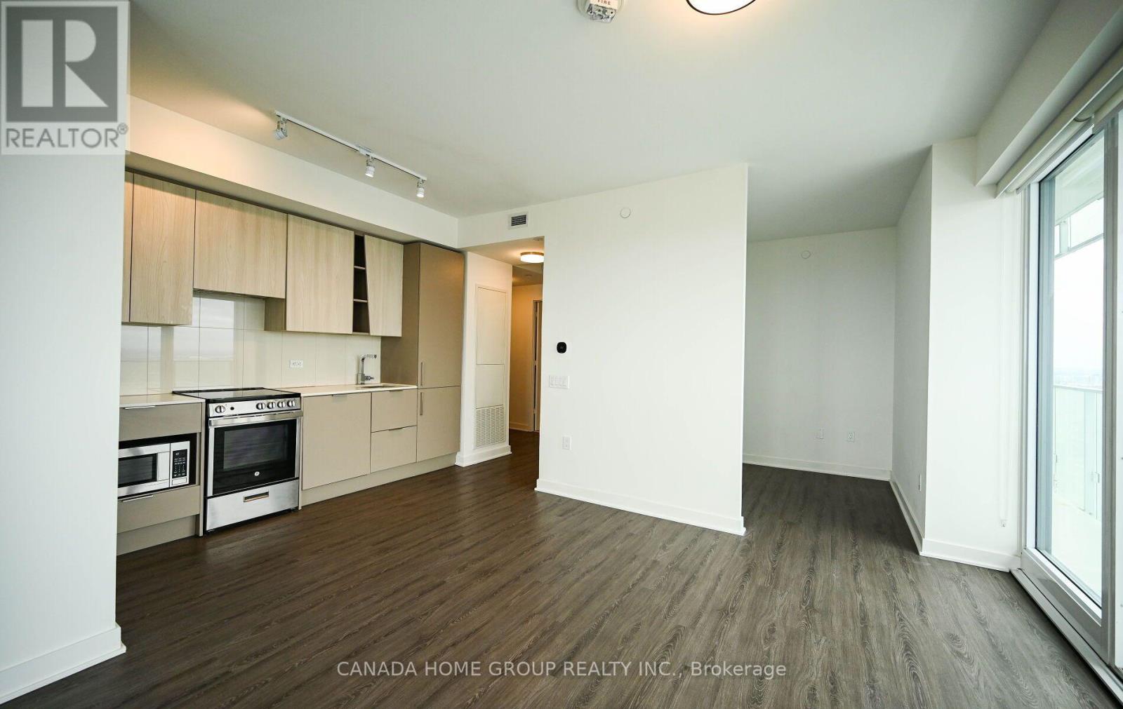 #5310 3900 CONFEDERATION PARKWAY - 15