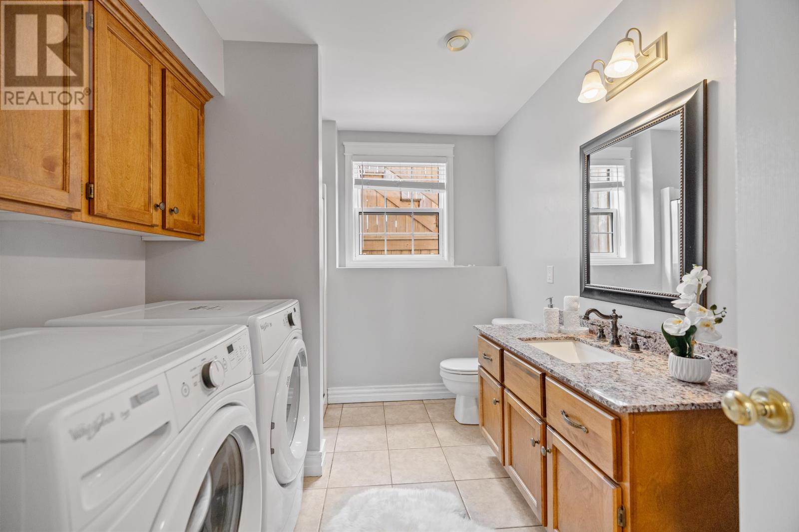 #88 Kenwood Circle - 27