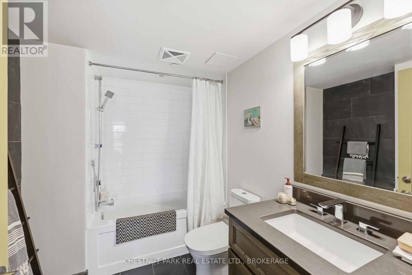 #602 121 QUEEN STREET - Image 28