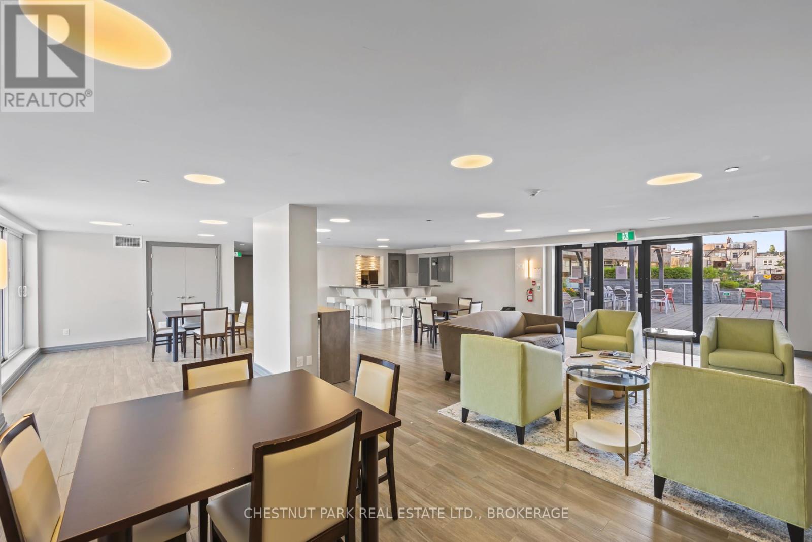 #602 121 QUEEN STREET - Image 41