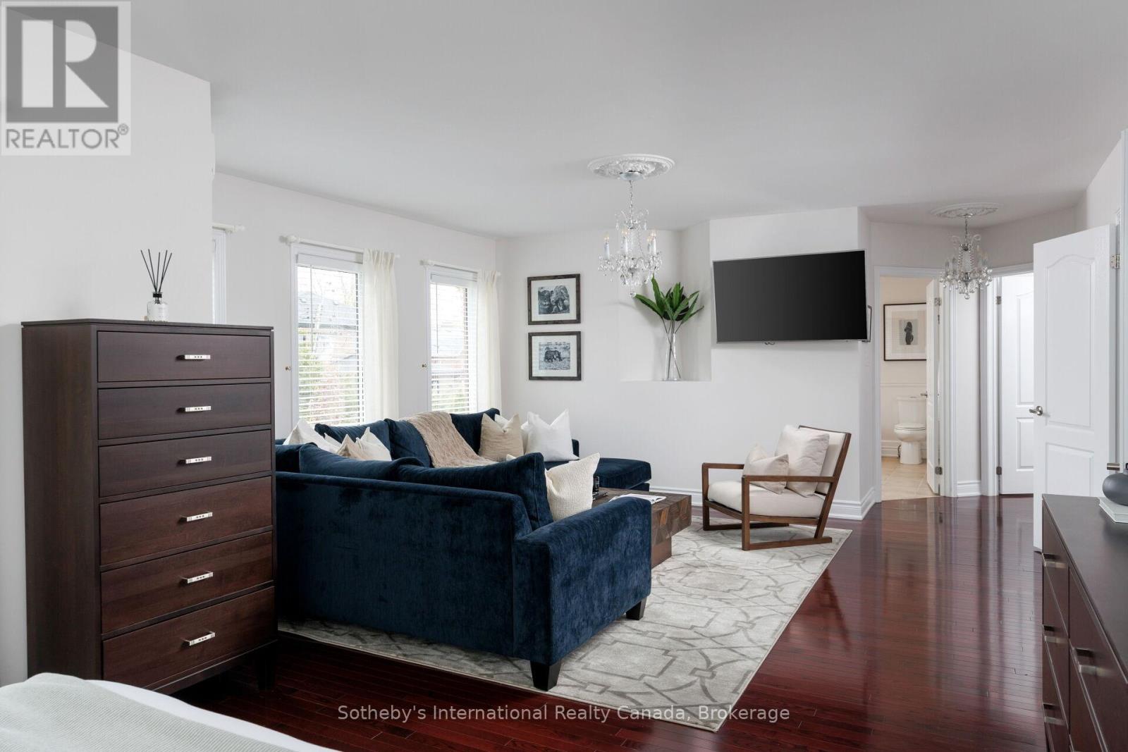 1437 ISLINGTON AVENUE - 24