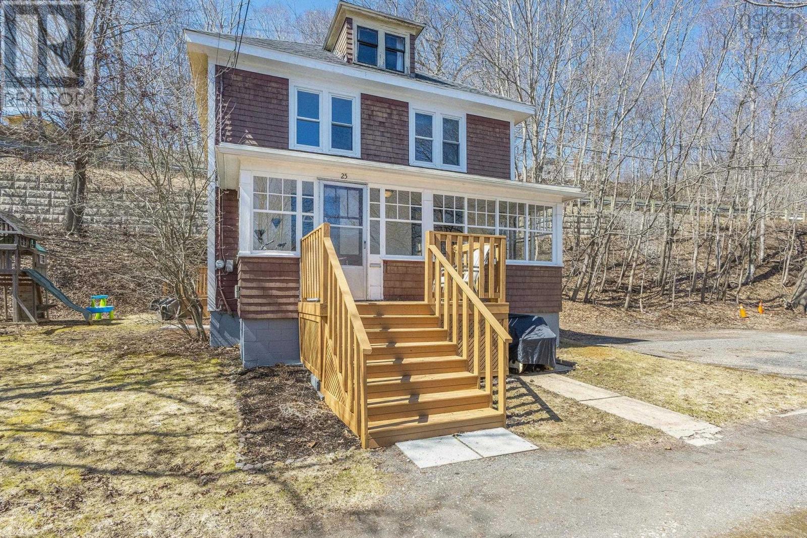 25 Willow Lane - 2