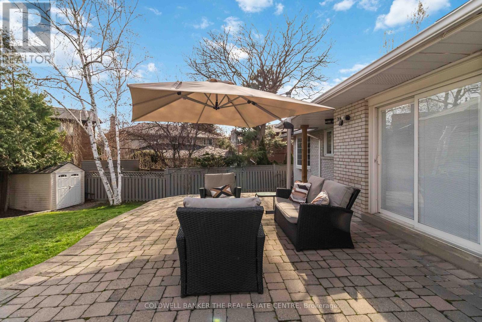 42 NEILOR CRESCENT - 44