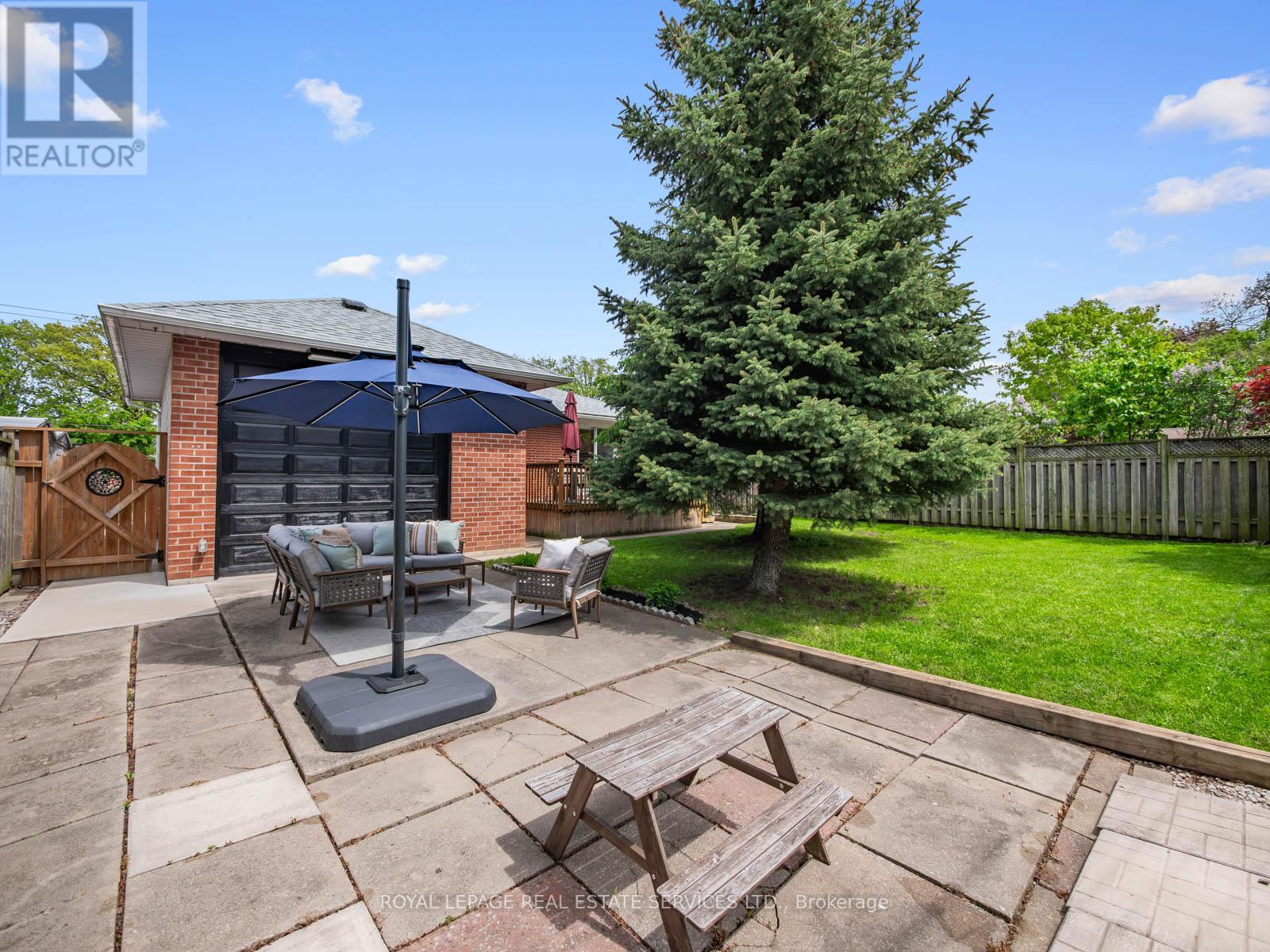 148 WINCOTT DRIVE - 46