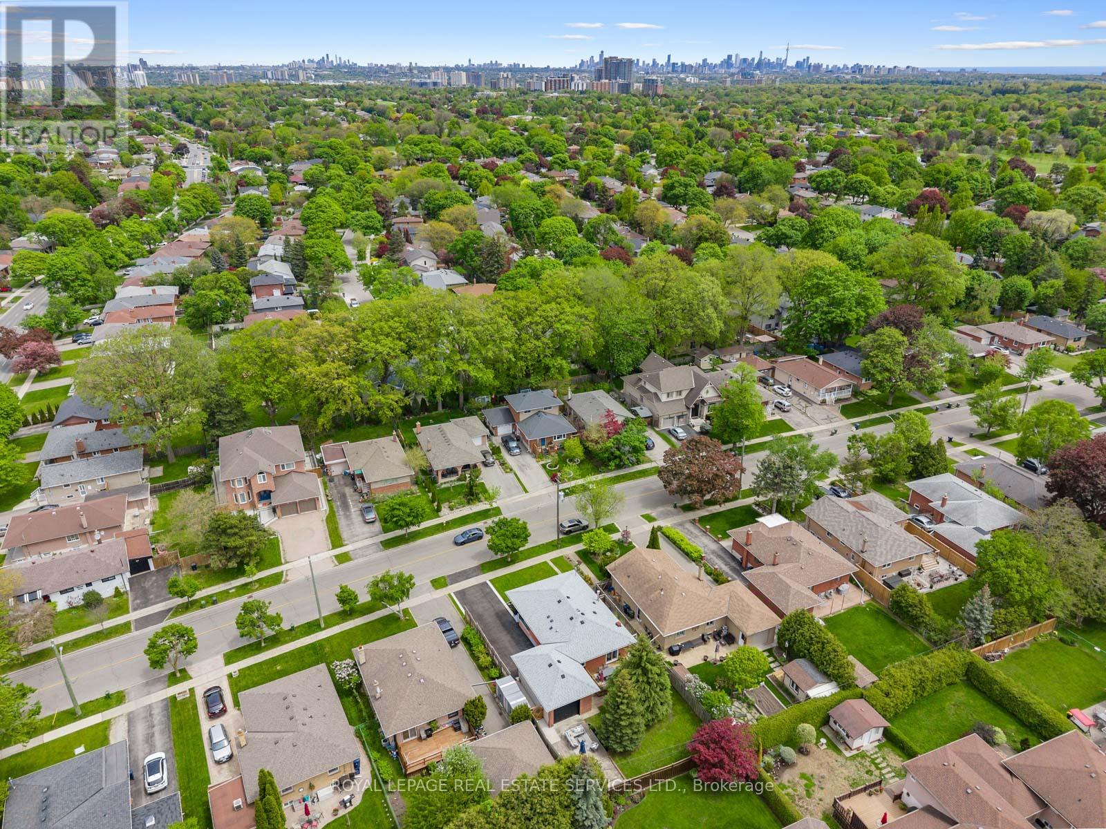 148 WINCOTT DRIVE - 50