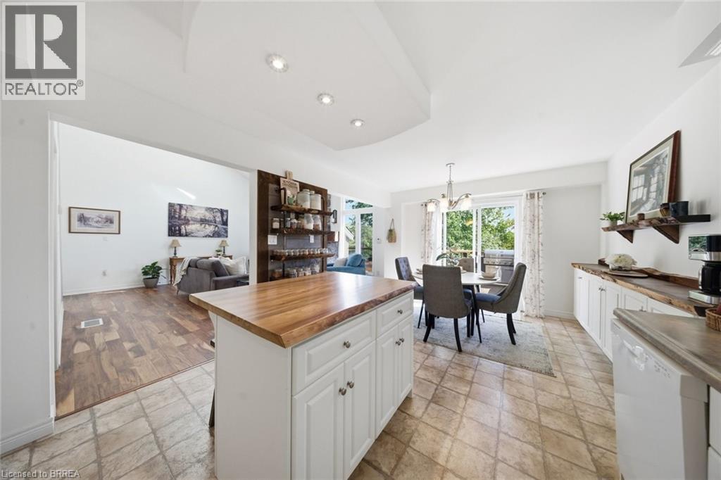 18 BRICKER Court - 12