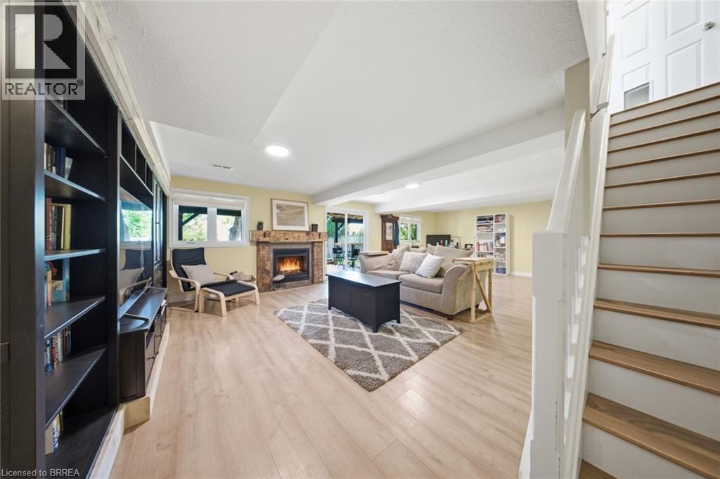 18 BRICKER Court - 23