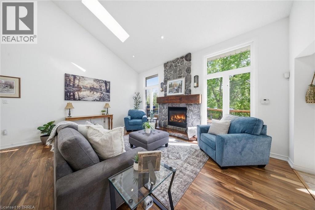 18 BRICKER Court - 4