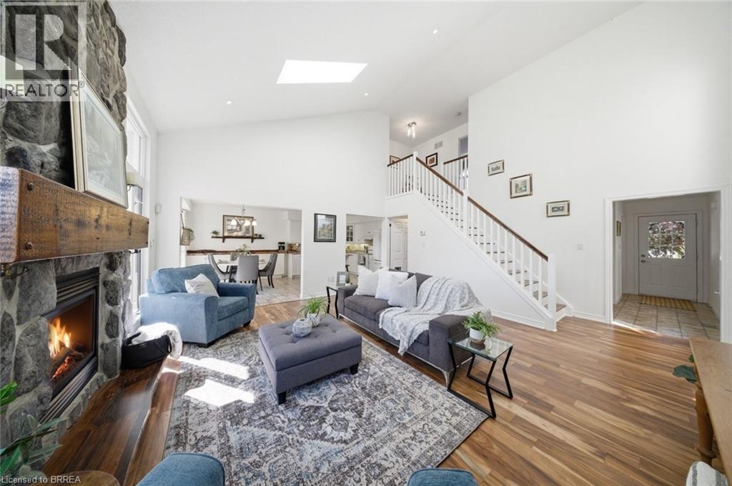 18 BRICKER Court - 5