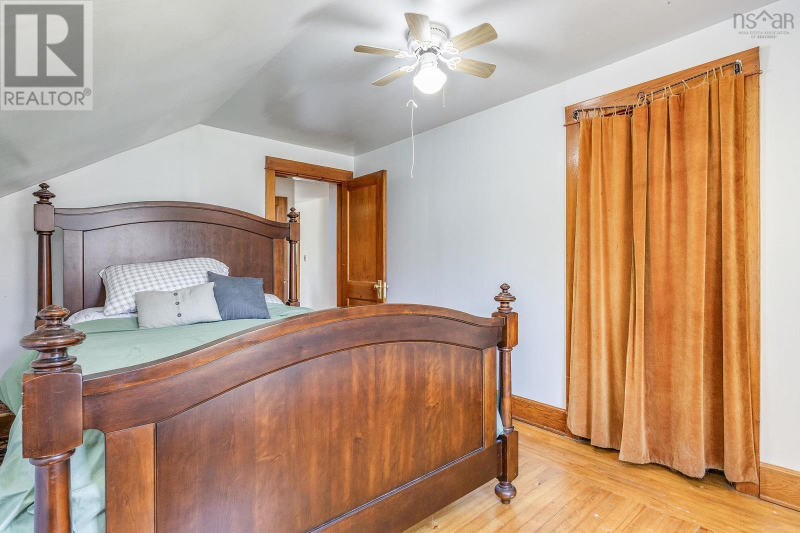 362 Orchard Street - 32