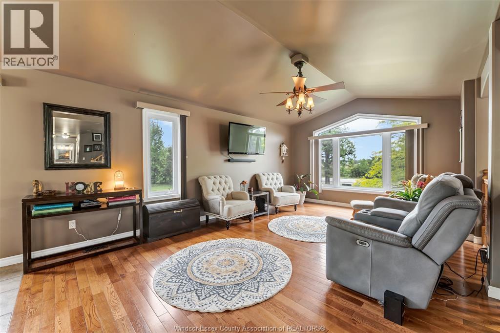 303 Gosfield Townline West - 14
