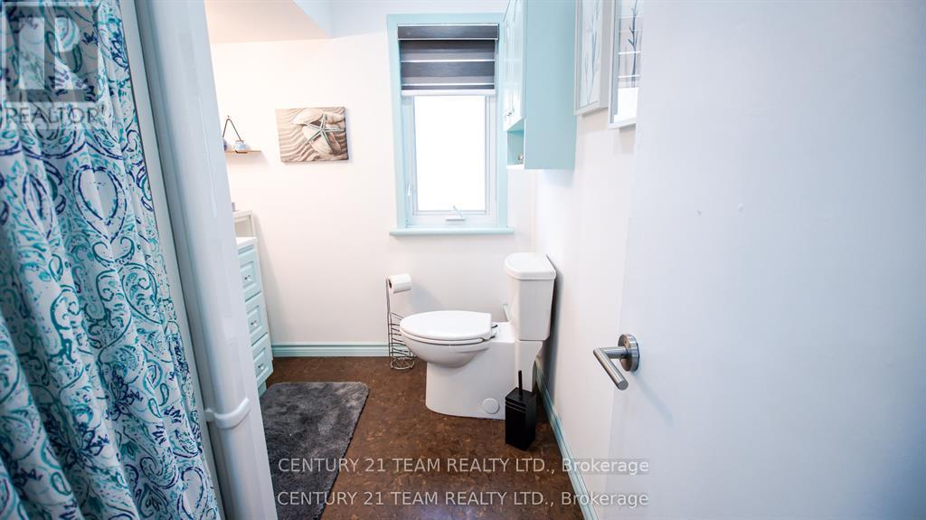 179 DANIEL STREET - 10
