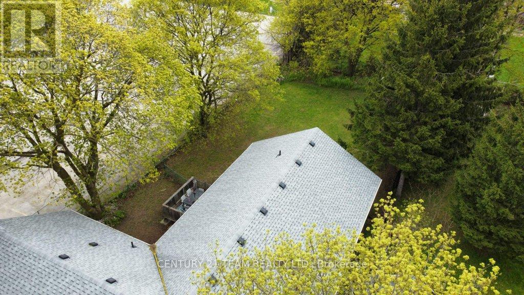 179 DANIEL STREET - 35
