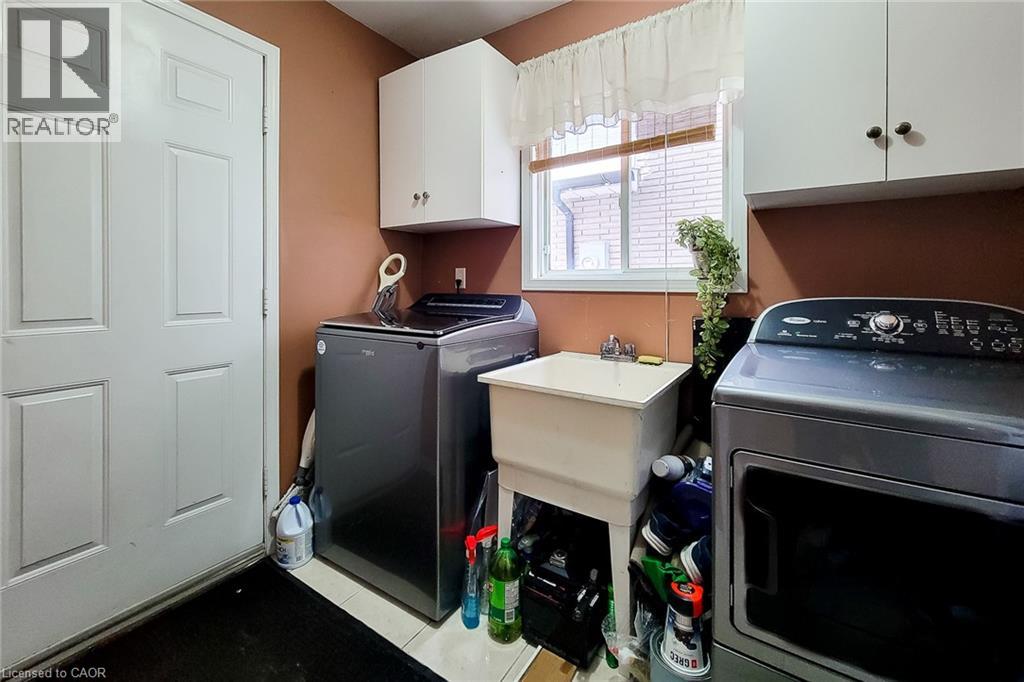 146 LOCHEED Drive - 27