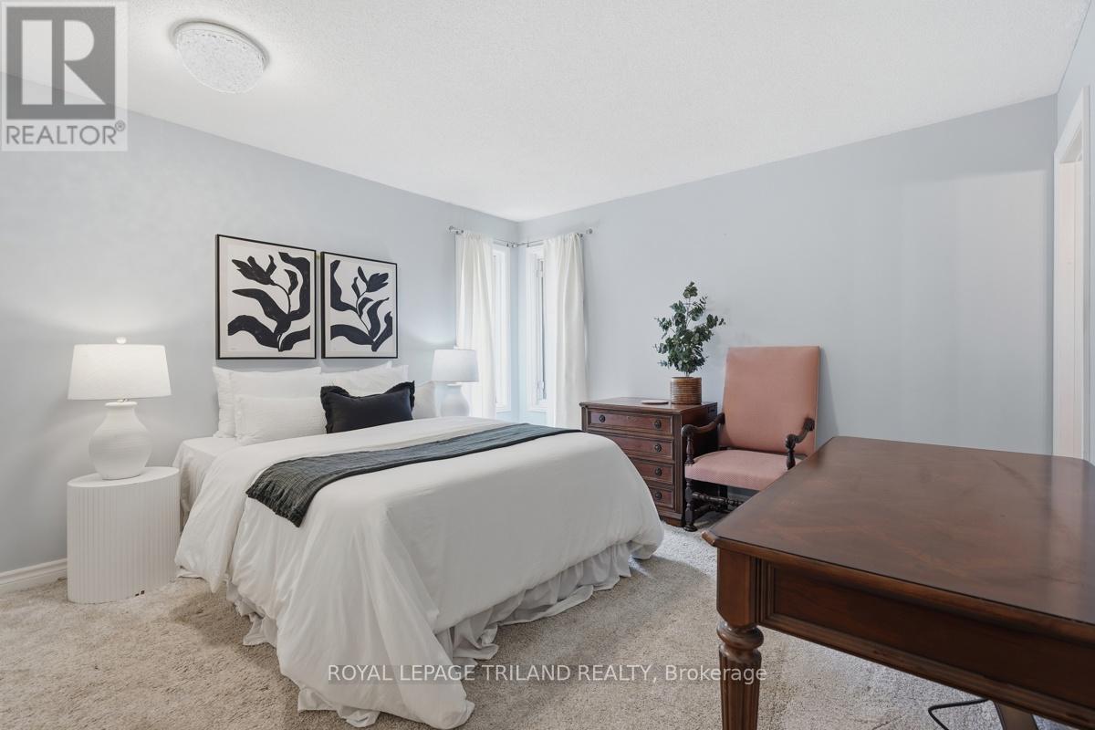 1098 LAWSON ROAD - 19