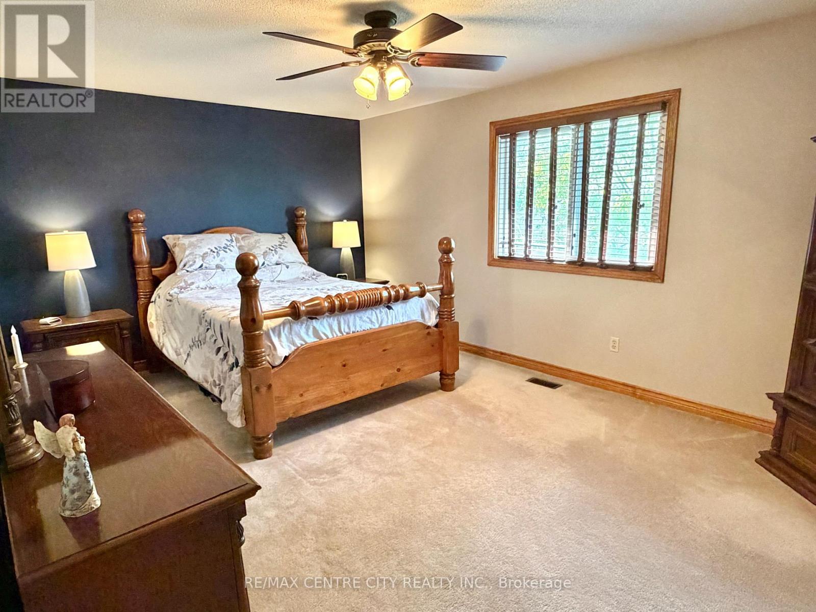 31 CAVANAUGH CRESCENT - 29