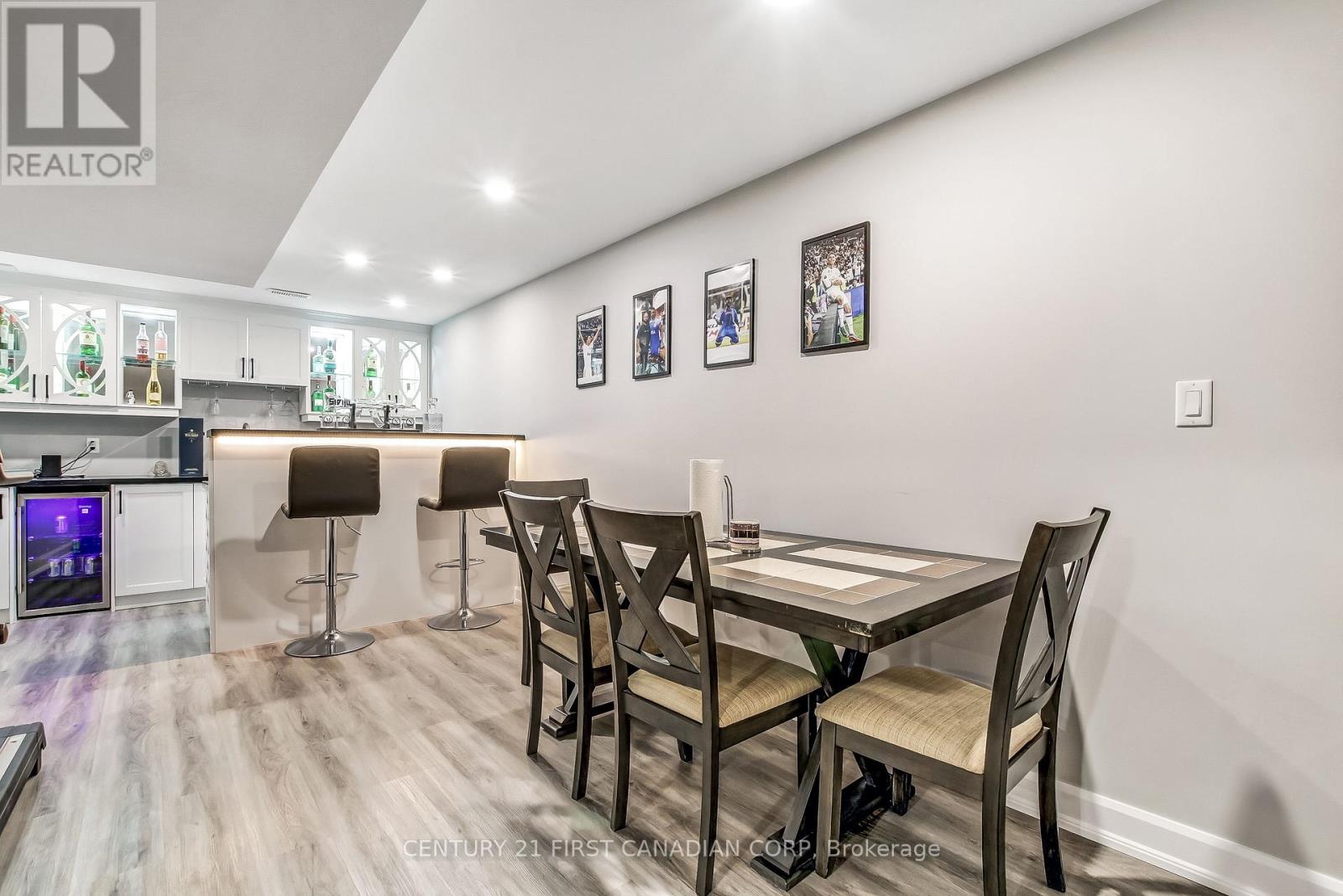 986 LOFT COURT - 36