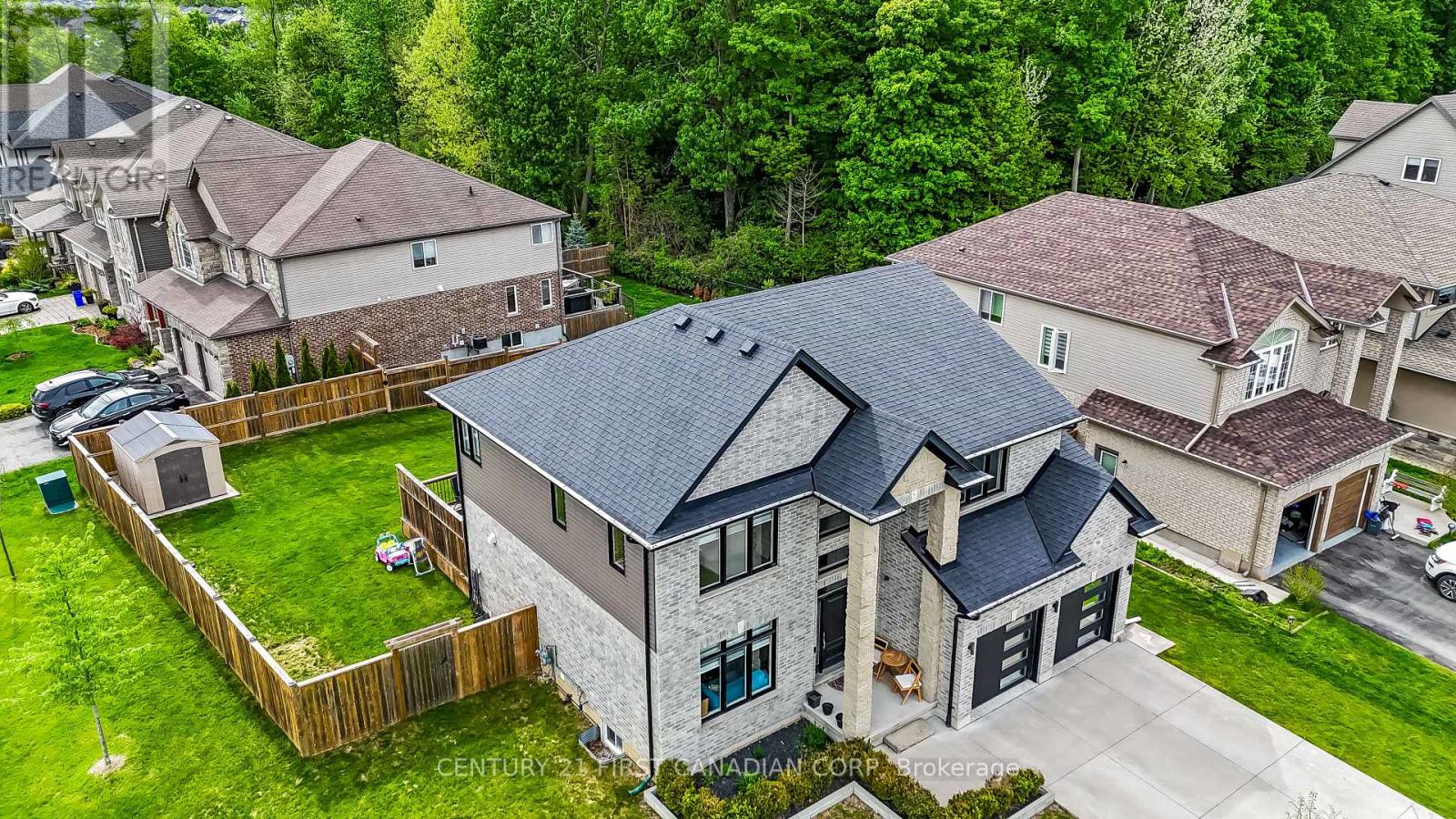 986 LOFT COURT - 5