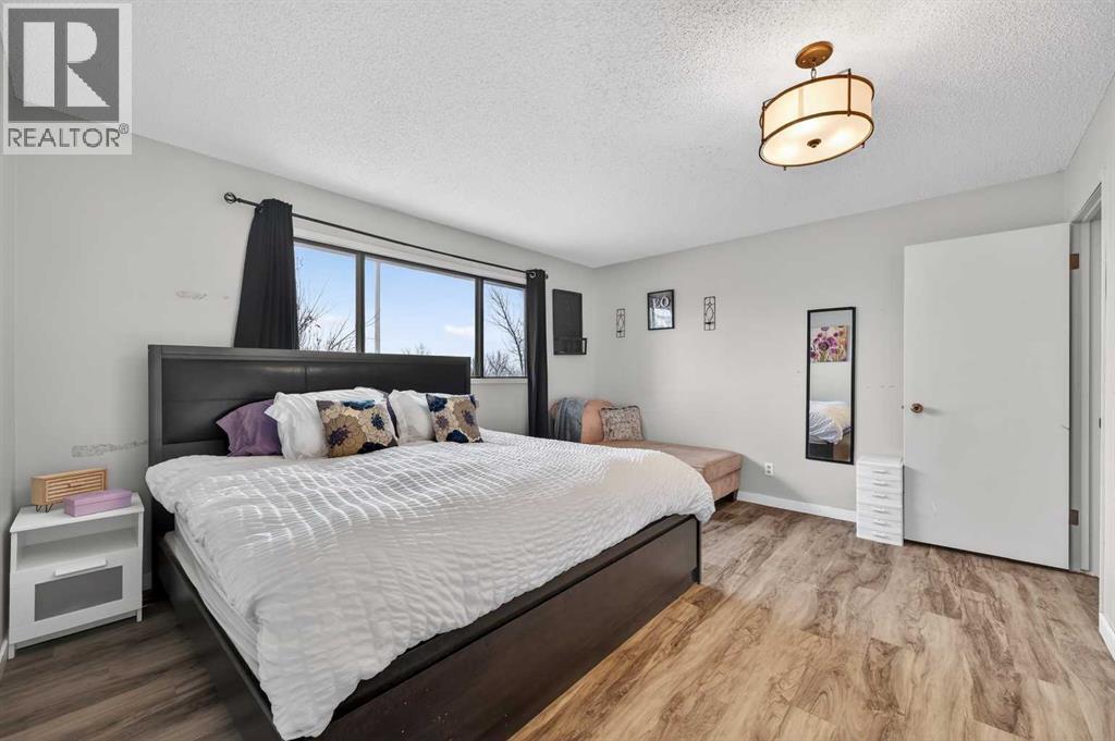 103 Macewan Drive NW - 16