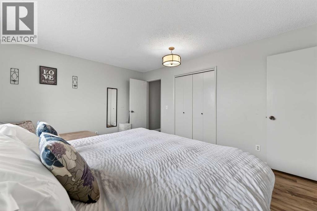 103 Macewan Drive NW - 17