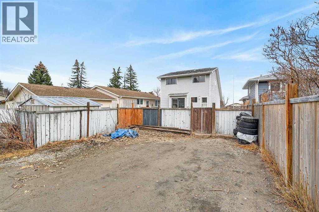 103 Macewan Drive NW - 26