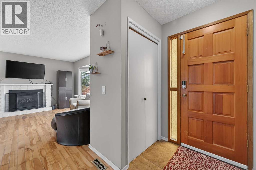 103 Macewan Drive NW - Image 3