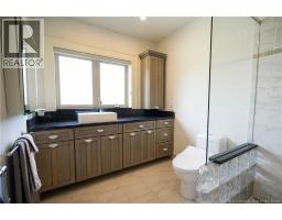 5pc Ensuite bath - 2 Dunhams Wharf Road, Kingston, NB E5N1A4 Photo 15