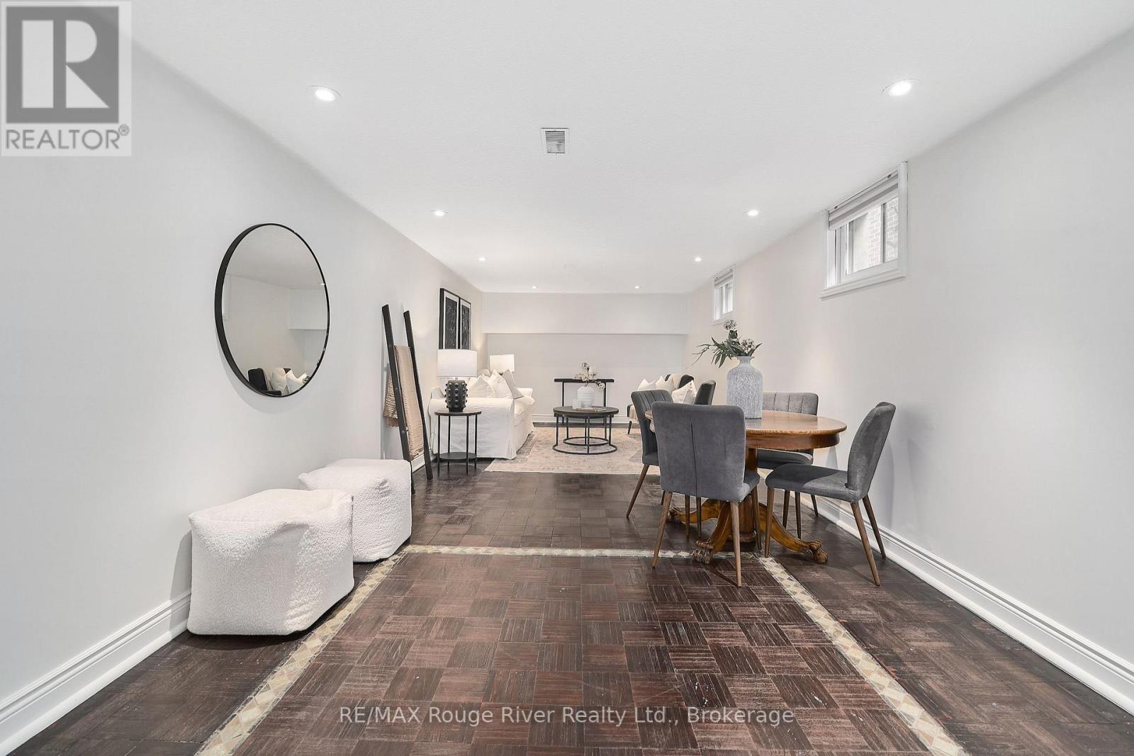 485 ELIZABETH STREET - 30