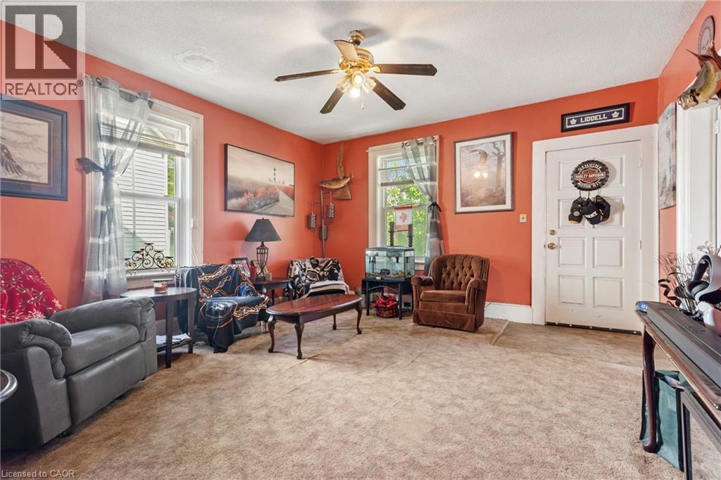 21 BRANT Street - 10