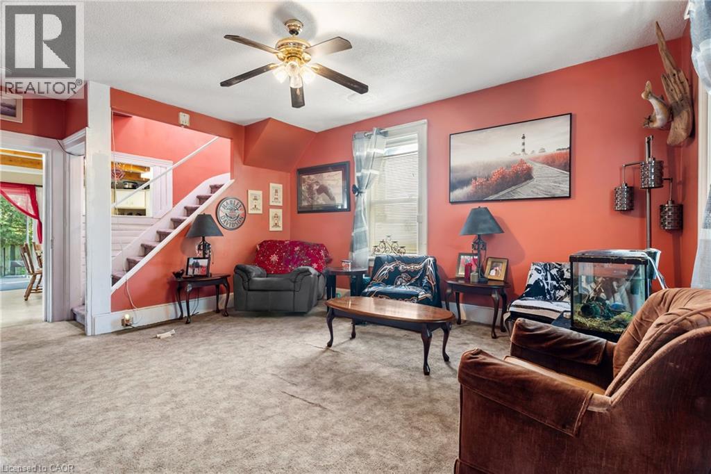 21 BRANT Street - 11