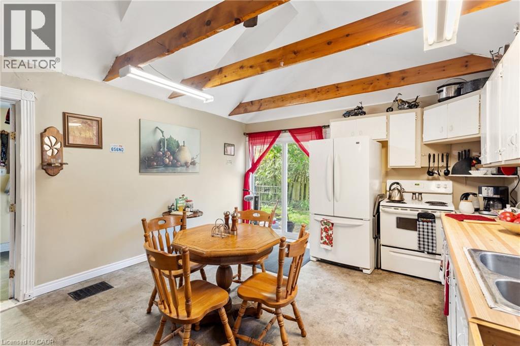 21 BRANT Street - 18