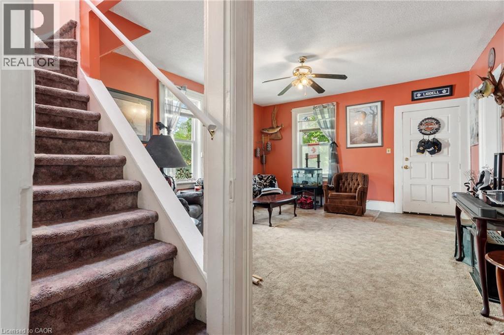 21 BRANT Street - 9