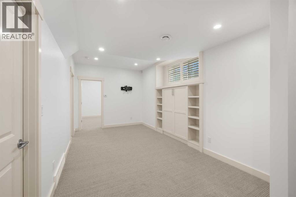 2341 6 Avenue NW - 23