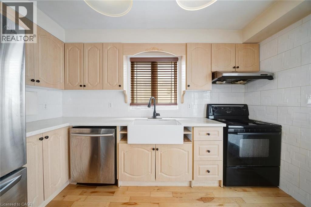 108 OLDE BAYVIEW Avenue - 9