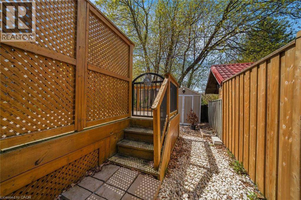 108 OLDE BAYVIEW Avenue - 38